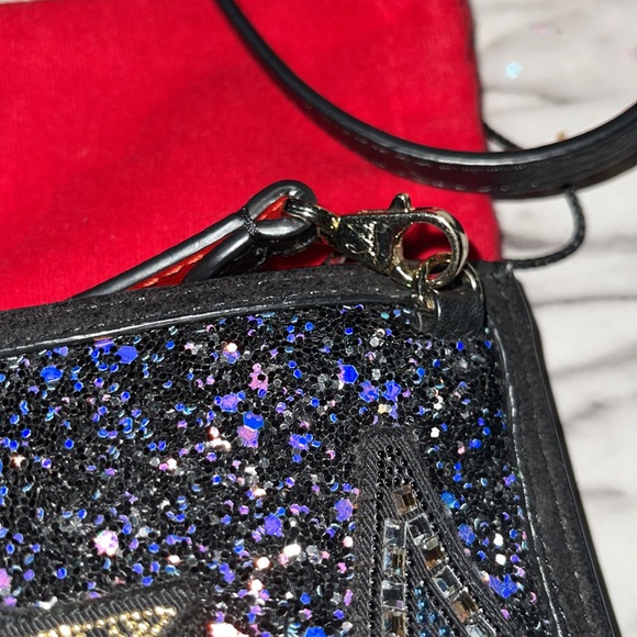 🍎SOLD🍎100% Christain Louboutin clutch with sparkles gorgeous pristine condition. - Picture 4 of 10